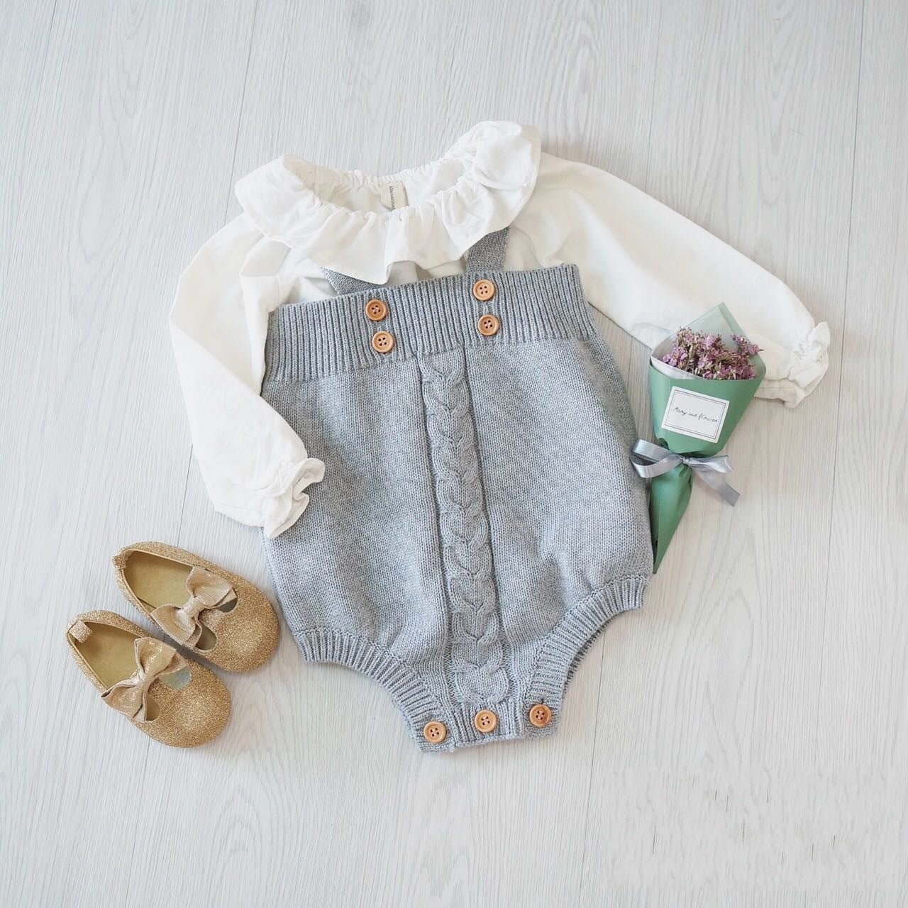 Knitted baby onesies romper